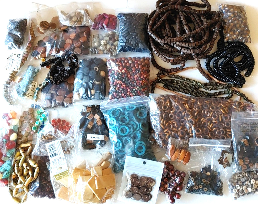 Large Lot Natural Beads Pendants Wood Bamboo Ceramic Nut Shell Glass Paper Stone