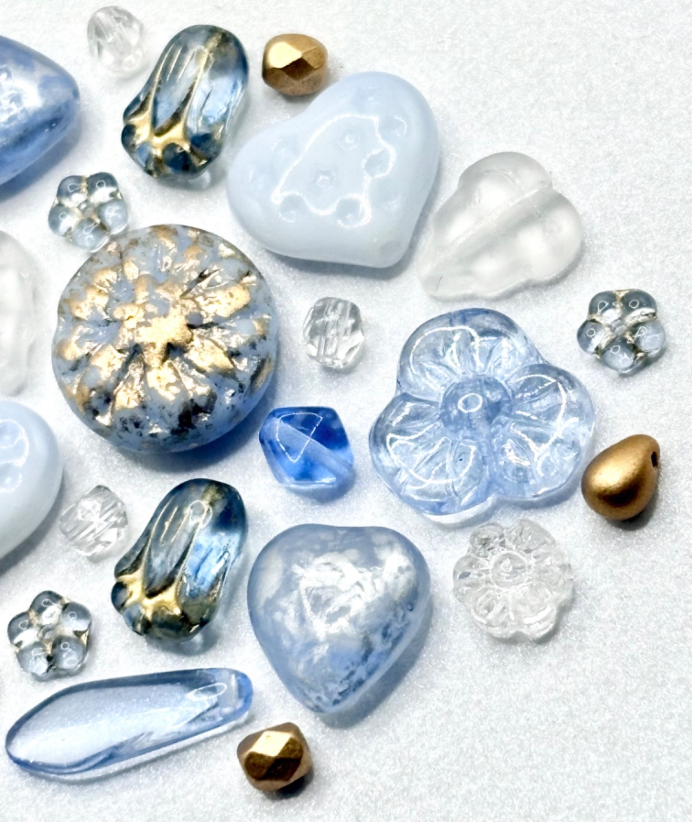 30 Czech Beads – ALL CZECH GLASS BEAD MIX Powder Blue/Gold Mixed Czech Glass Lot