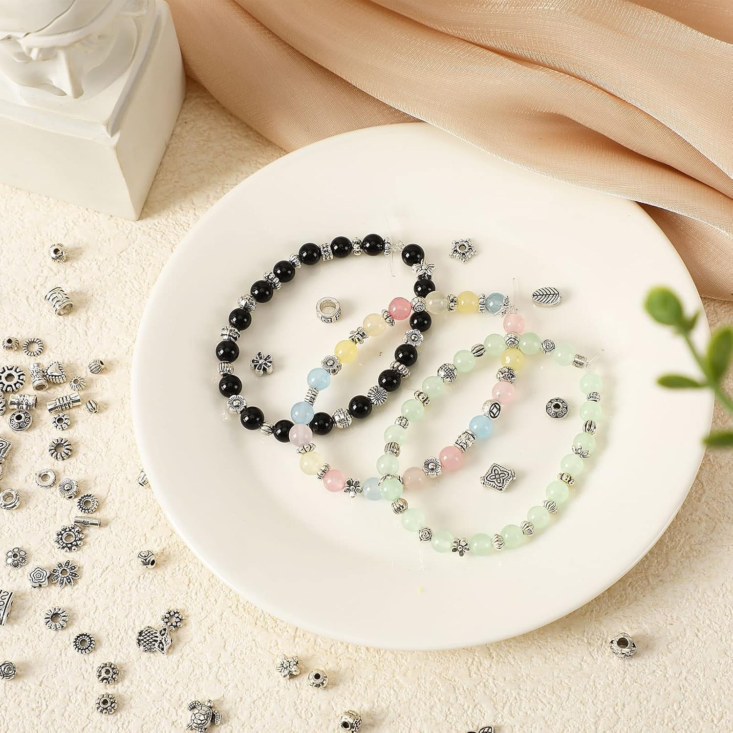 UPINS 1000PCS Tibetan Silver Spacer Beads for Jewelry Making, Mixed Styles Metal