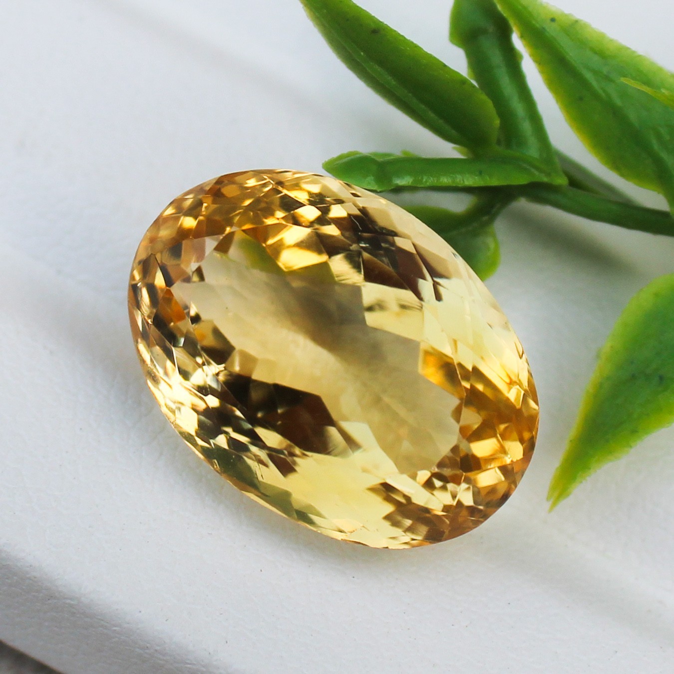 Natural Faceted Yellow Citrine For Jeweller Making 18.00 Carats One 19x13x11 mm