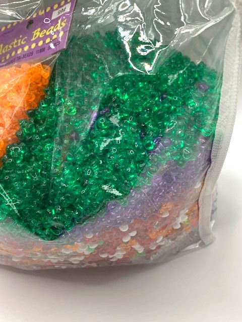 2.8 Pounds Assorted Tri Beads Plastic Beads Bulk Lot Arts Crafts Mixed colors