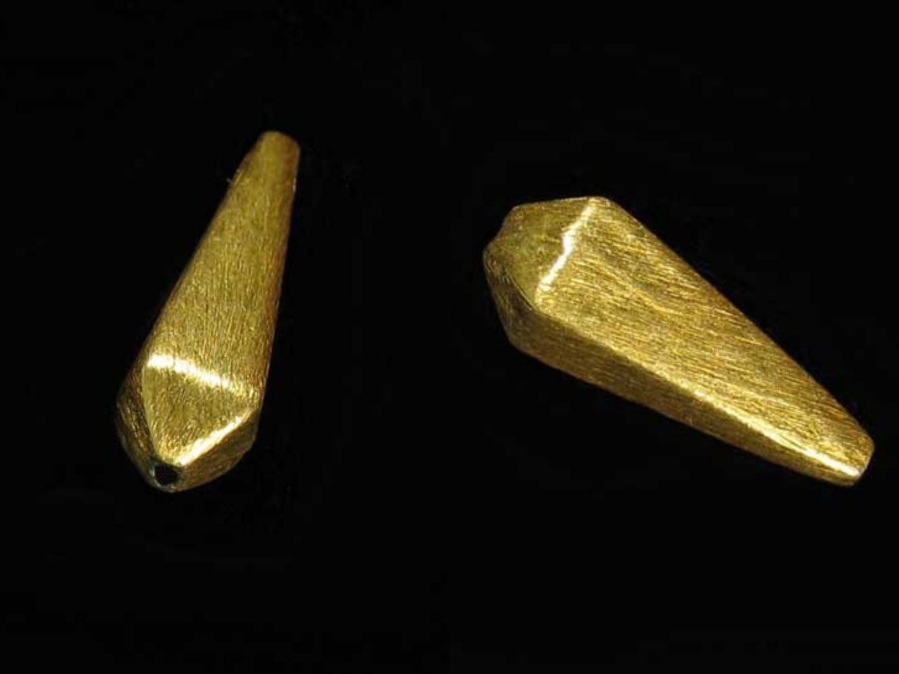 1 Designer (5+Grams) Brushed 22K Vermeil Faceted 29x9mm Teardrop Bead