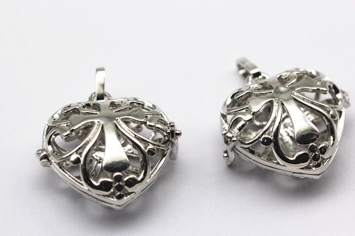 Silver Metal Oil Diffuser Pendant Heart Shape Size 15x22mm Sold Per Piece