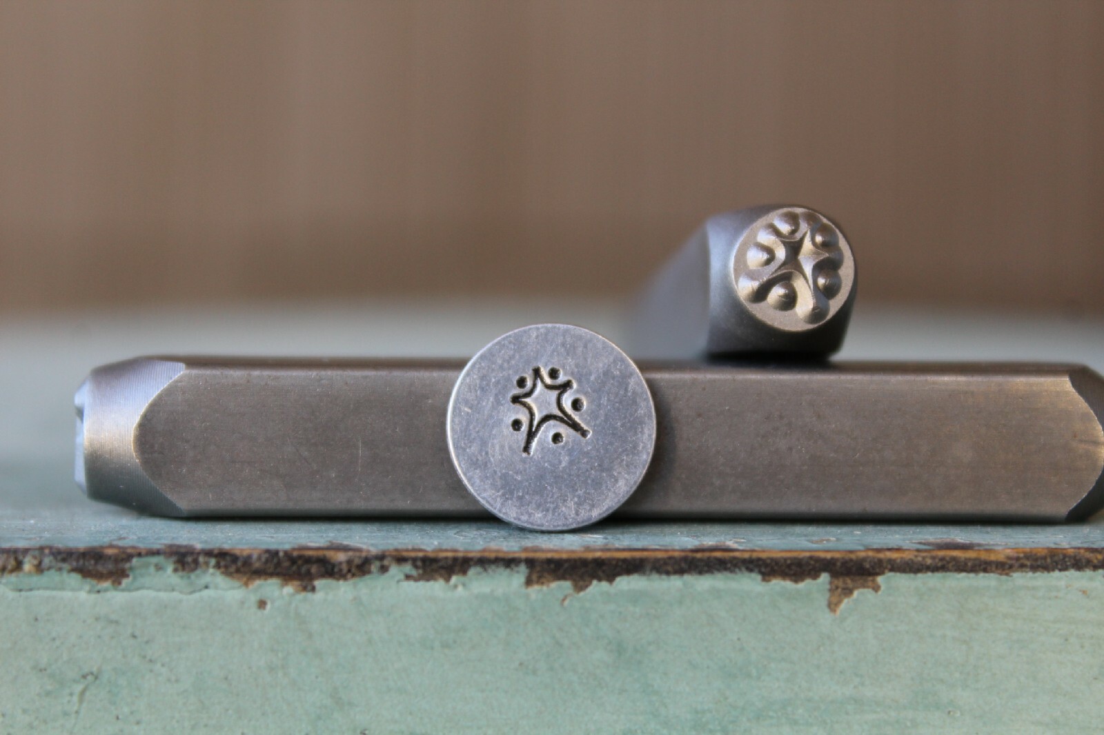 SUPPLY GUY 5mm Star with Dots Metal Punch Design Stamp SGCH-449