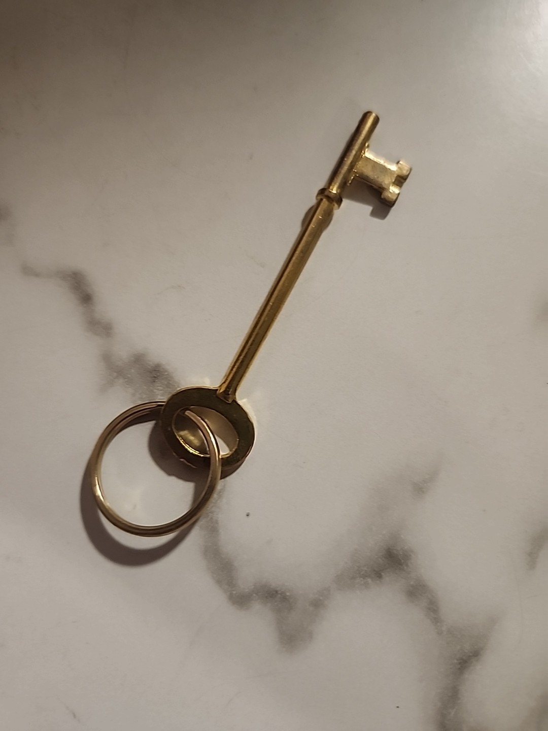 Key Keychain Pendant Skeleton Key Shiny Gold Tone Steampunk Charm