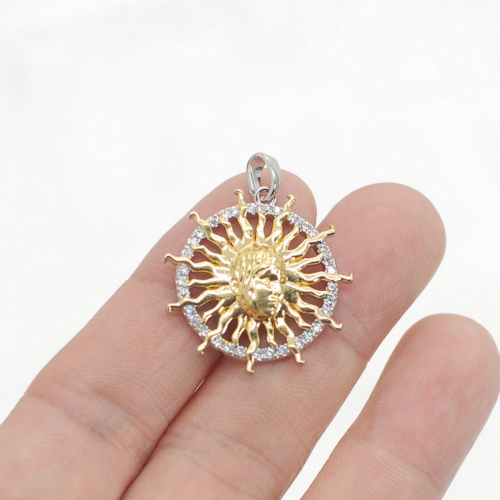 1PC Waterproof Gold Plated Stainless Steel Celestial Charm Pendant GQZ543