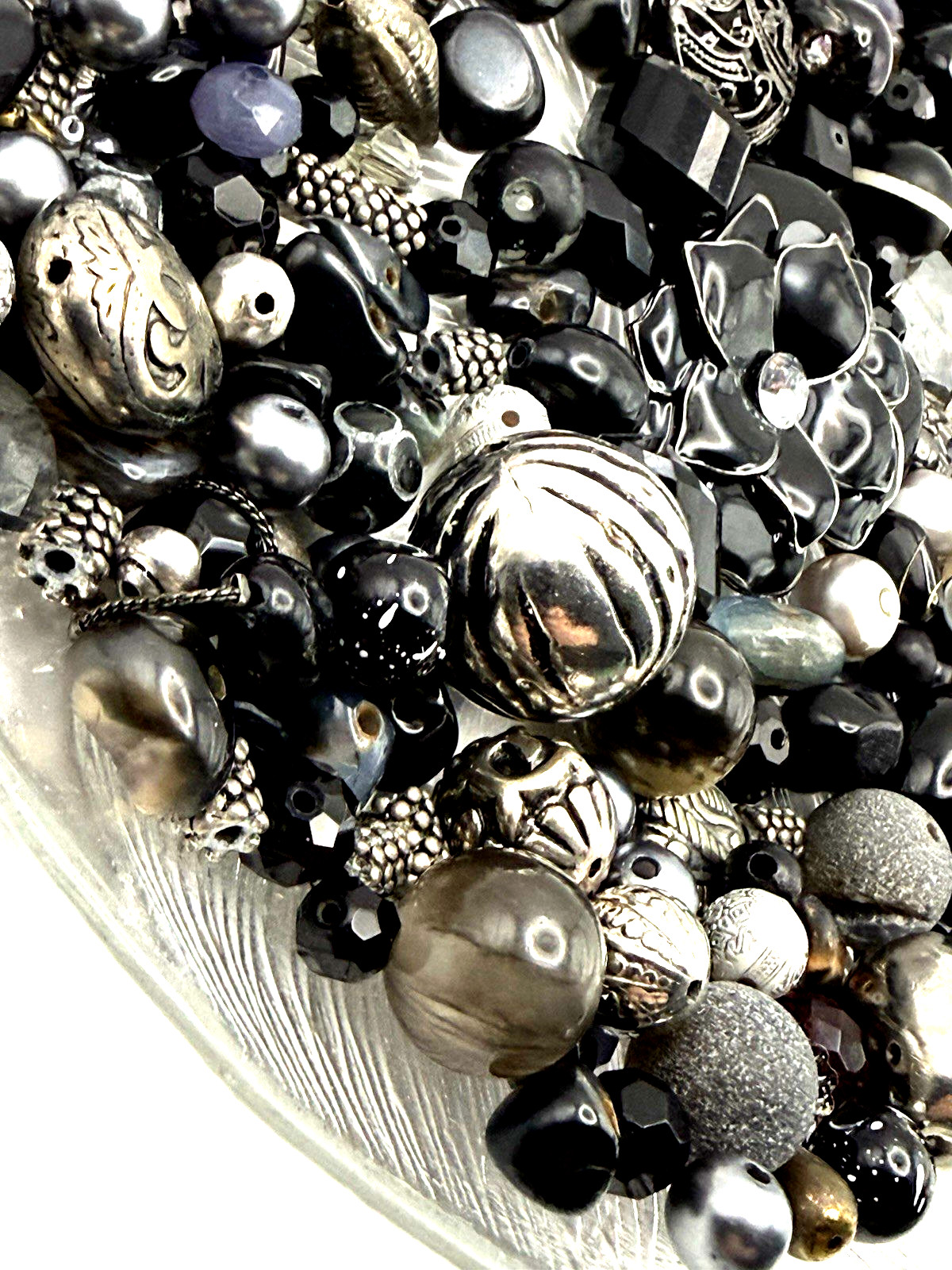1.4 lb. Lot Vintage Modern BLACK/SILVER/GRAY Bead Soup Mixed Loose Beads Spacers