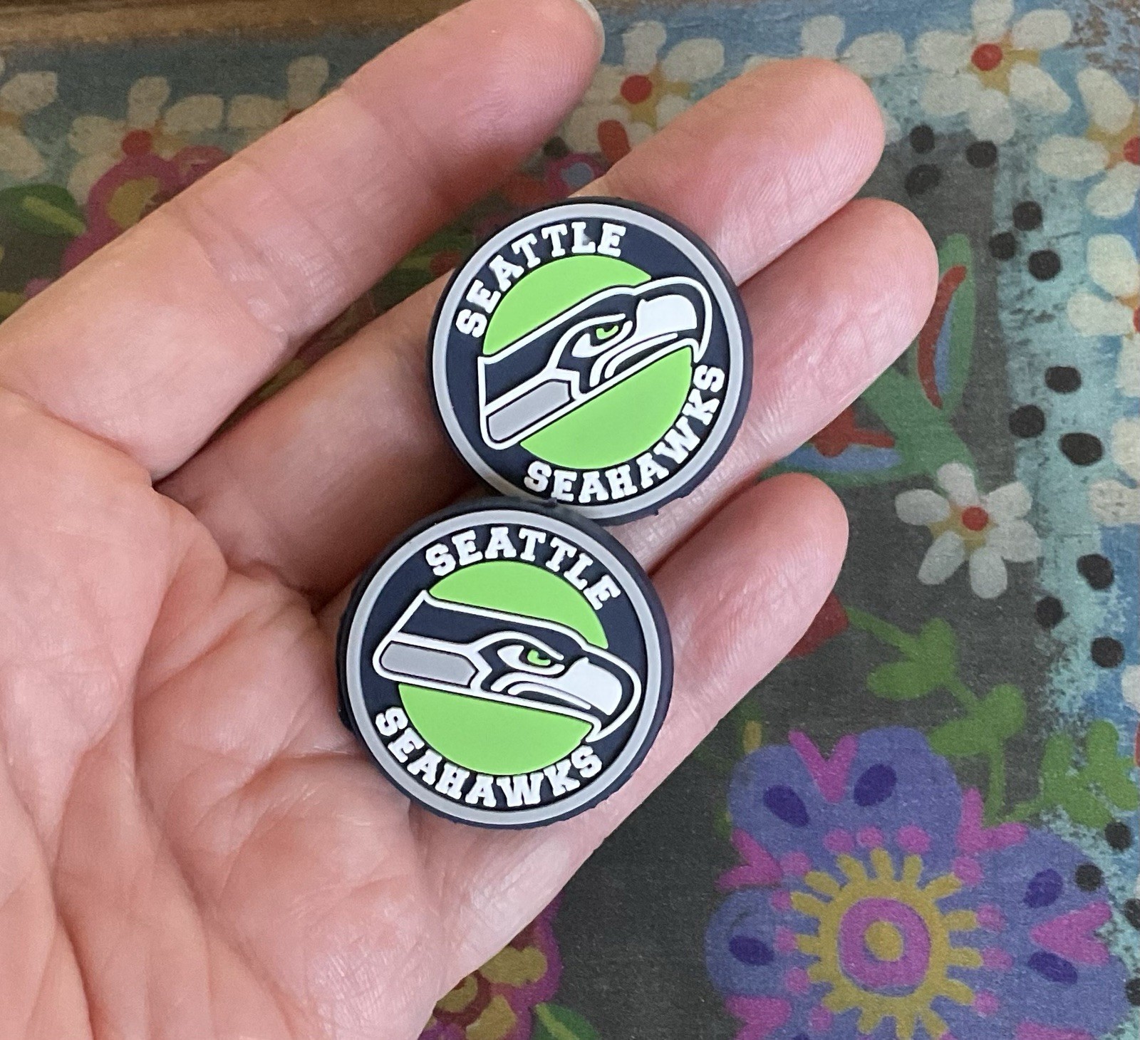 4 Piece SEATTLE Football Team Silicone Focal Beads DIY Jewelry Pens+ NEW