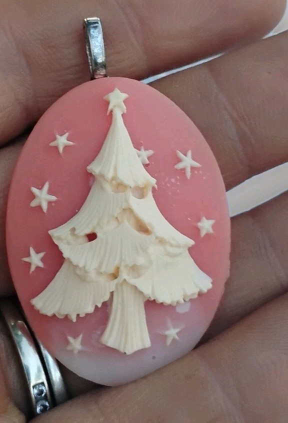 Christmas Tree Resin Cameo 40x30mm Holiday Theme Cabochon Carnelian Ivory
