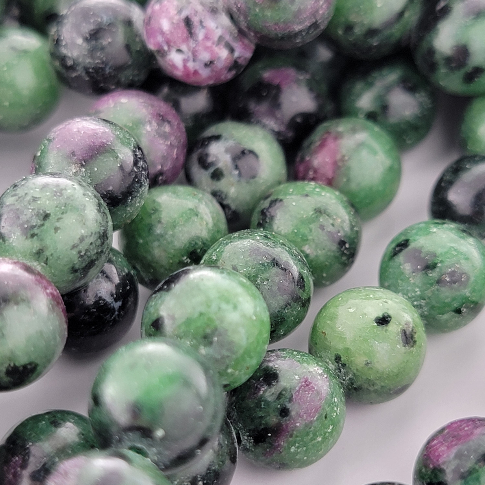 Ruby in Zoisite Beads Anyolite Gemstone Natural Smooth Round Beads 6mm/8mm/10mm