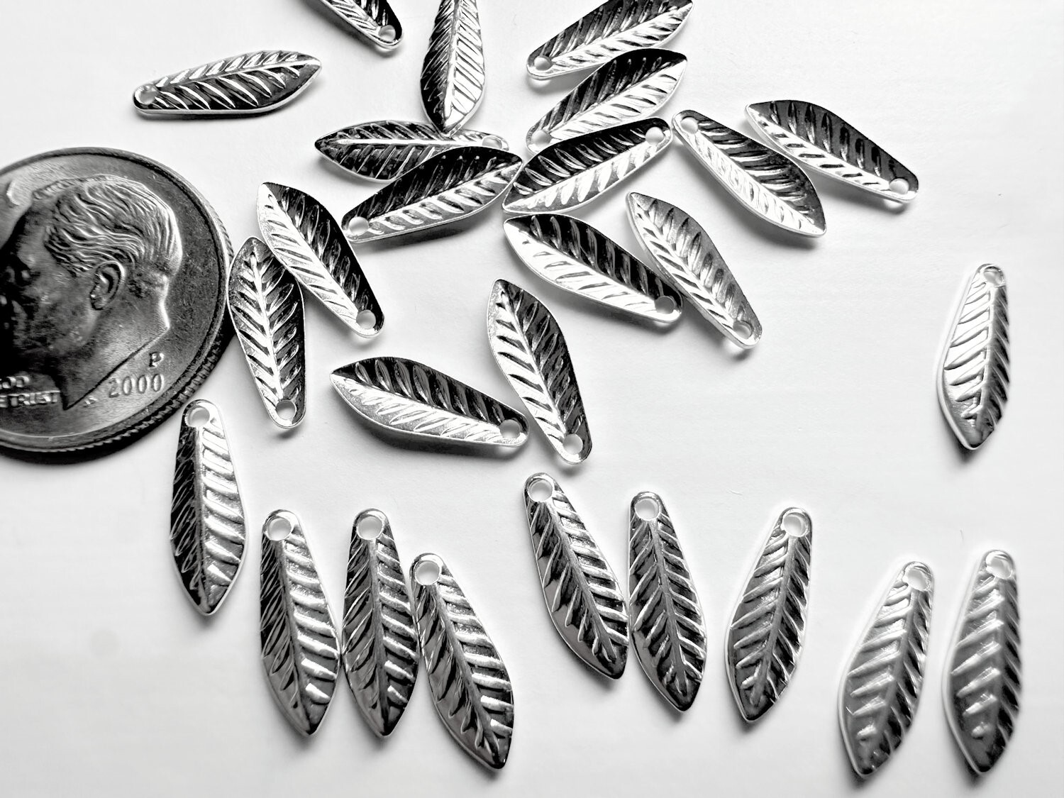 Charm, Leaf, 144 Silver Plated Brass 11.5x4mm Curved Leaf Drop Charms *
