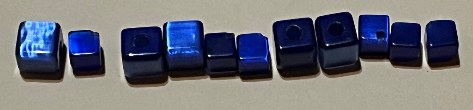 BULK LOT 180+ VIBRANT BLUE AGATE CUBES BEADS 2 sizes STONES jewelry parts NEW