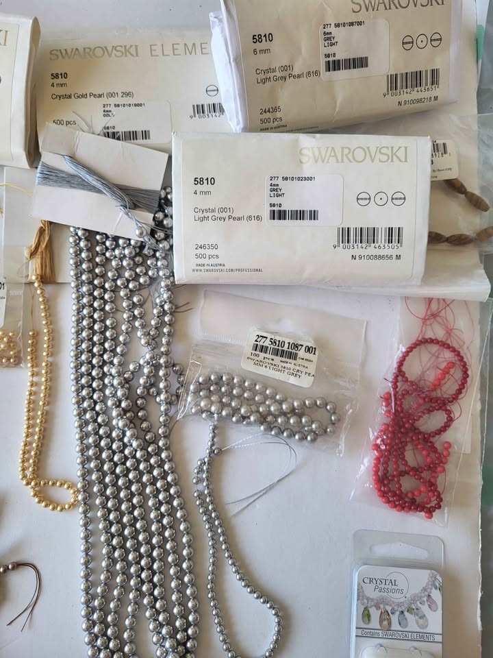 Swarovski Crystal & Pearl Beads Lot 1000+ pcs 4mm 6mm Jewelry Making Mixed Color