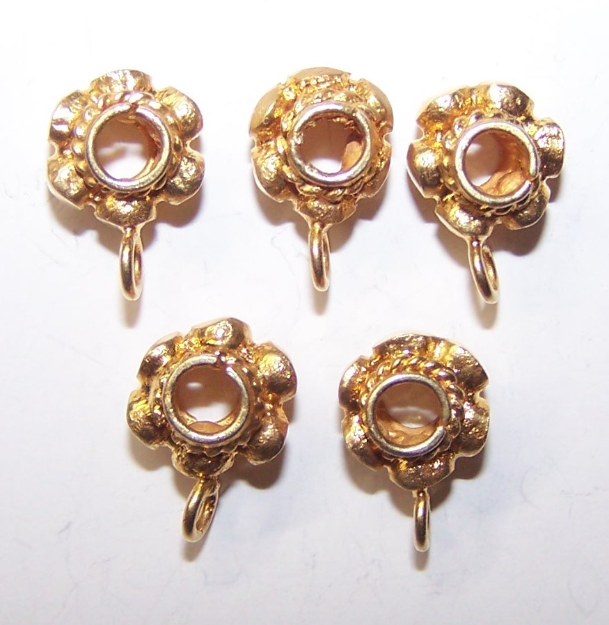 Set of 5 Classic Bali Vermeil Spacer Beads with Bail Loop – 7 mm