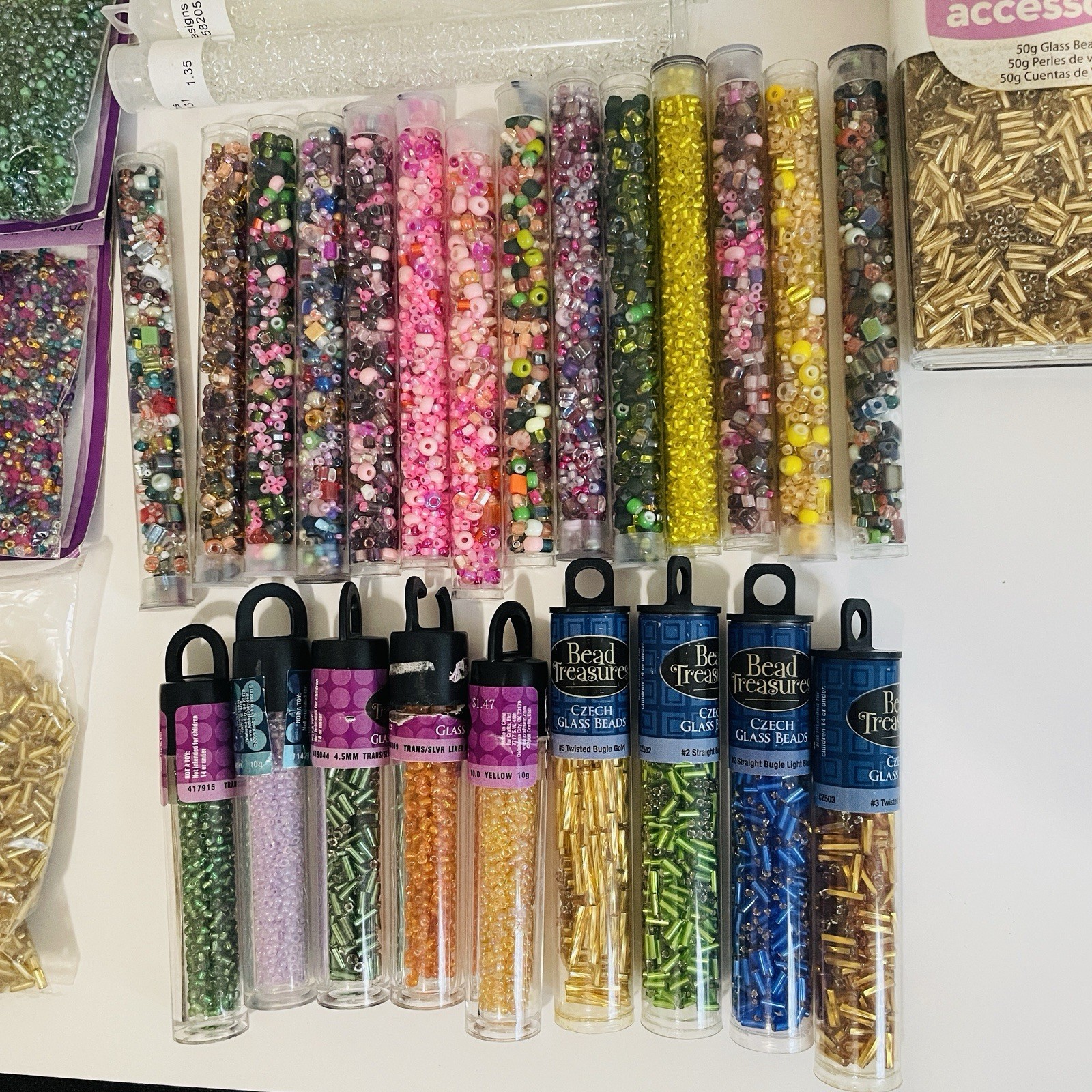 Jewelry Beads Lot Of 78 Oz (4.88 Lb) Seed & Bugle Plastic & Glass Various Colors