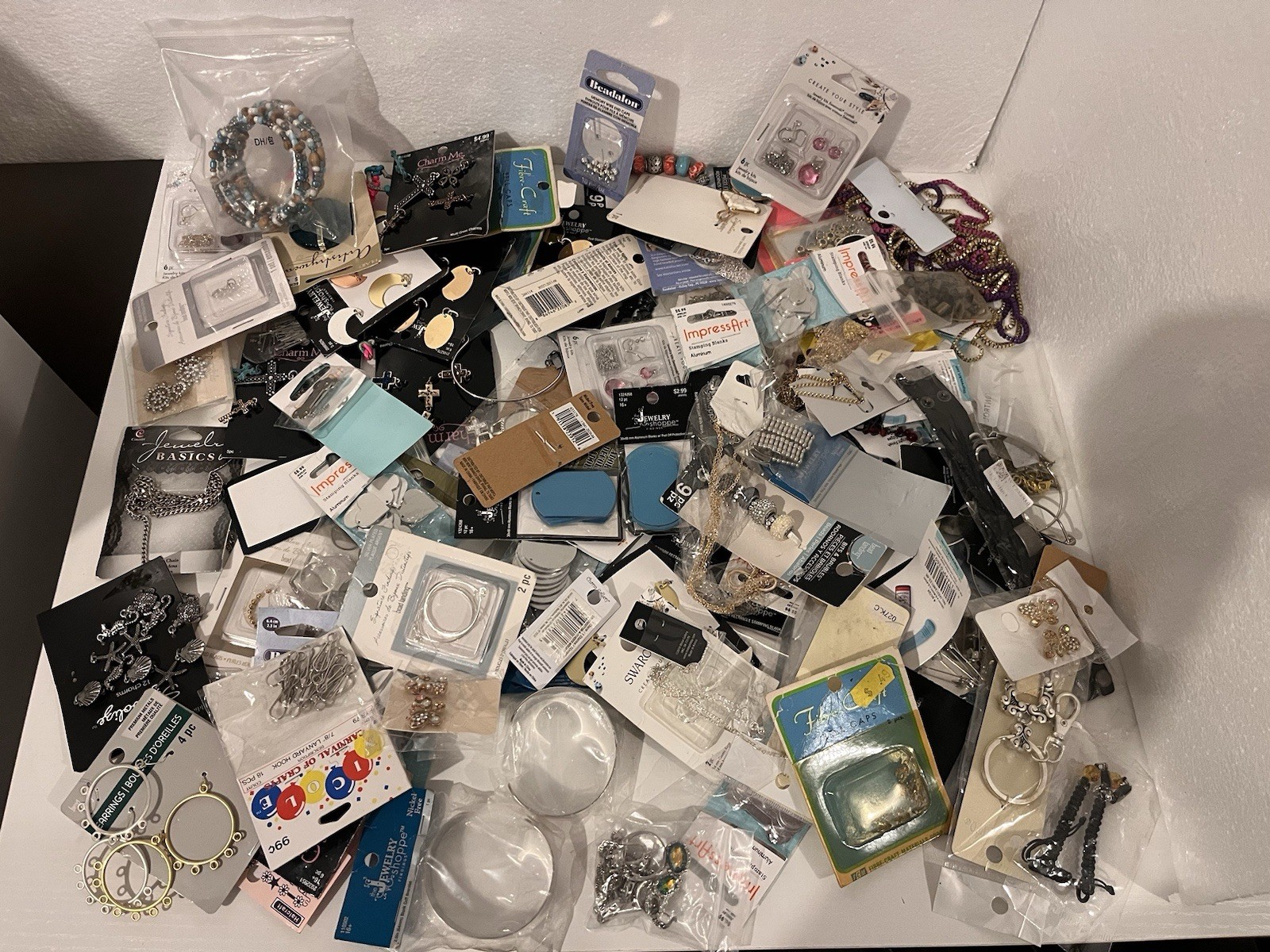 Large Jewelry Making Supplies Lot Beads Charms Findings Chains Pendants Craft