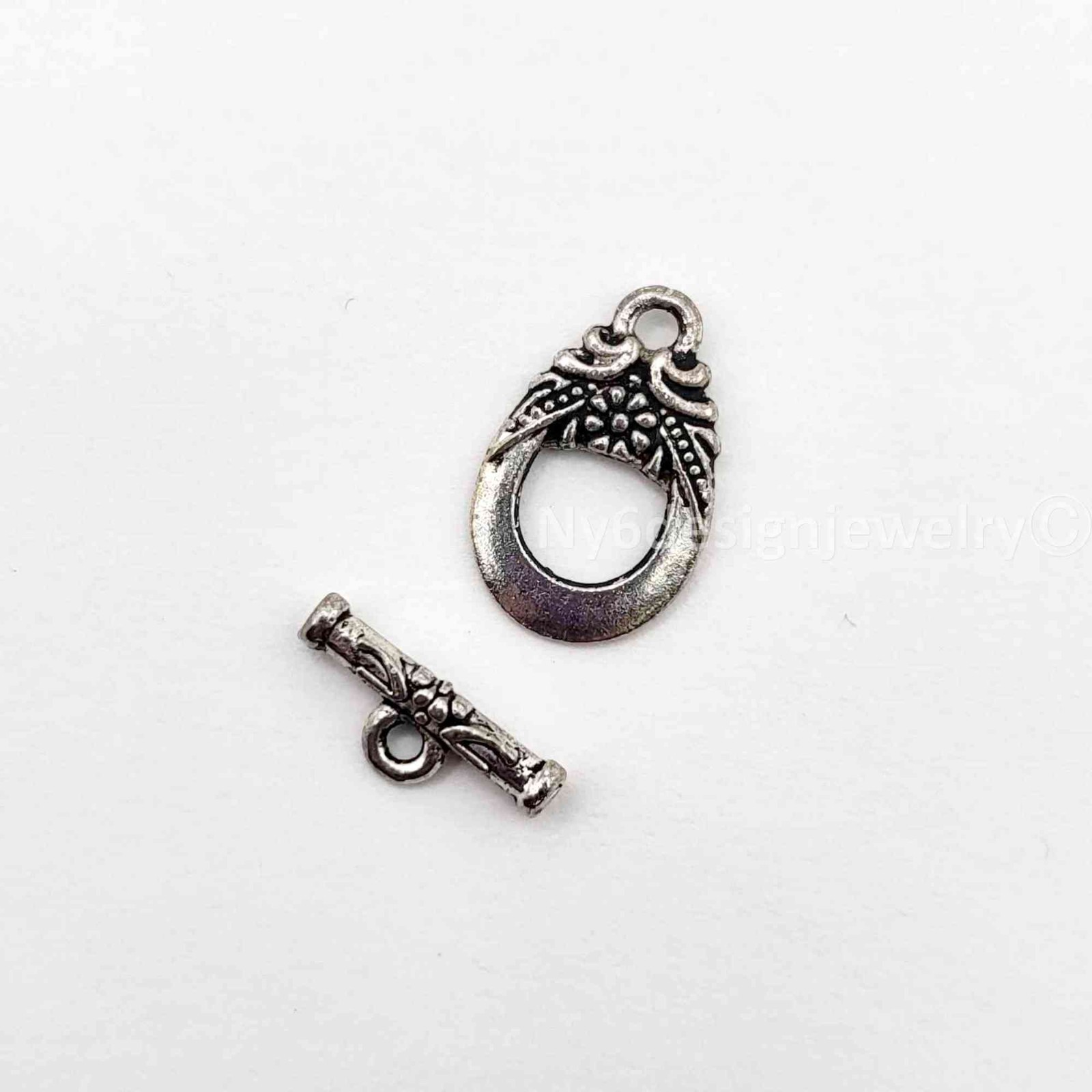 Antique Silver Pewter Toggle Clasps Oval Flower Connector 11x15mm 5 Sets