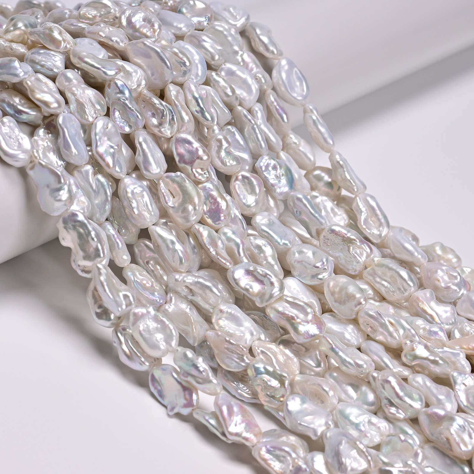 Natural White Fresh Water Pearl Irregular Chunk Beads Size 9-10×13-15mm 15″ Strd