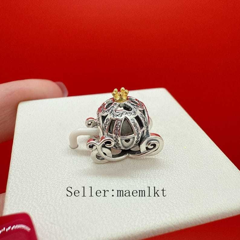 New 925 Sterling Silver Cinderella pumpkin coach charm 599190C01