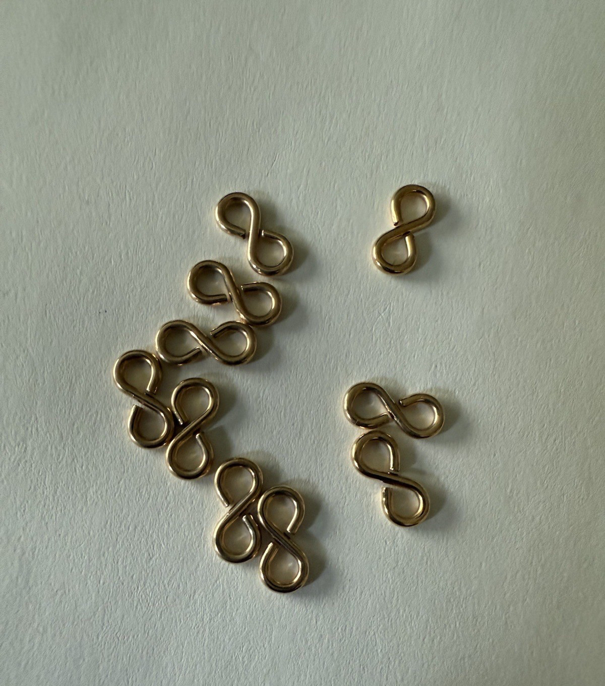 14kt gold filled 18gauge figure 8 eye 9×4.25mm 10pcs