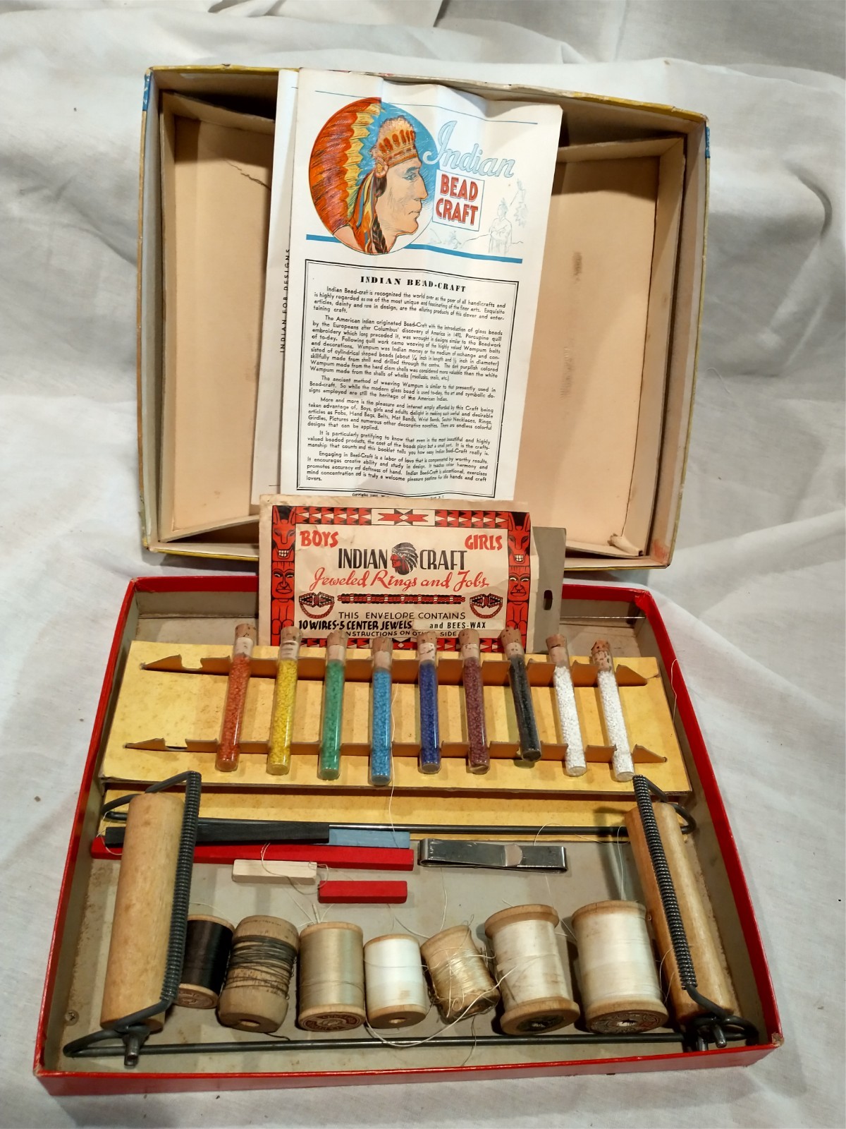 VINTAGE 1935 WALCO INDIAN BEADCRAFT KIT#200 In Original Box W/Instructions