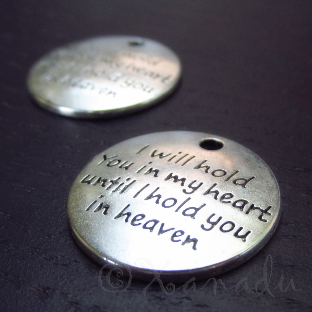 Memorial Charms 22mm Antiqued Silver Plated Pendants C1668 – 5, 10 or 20PCs