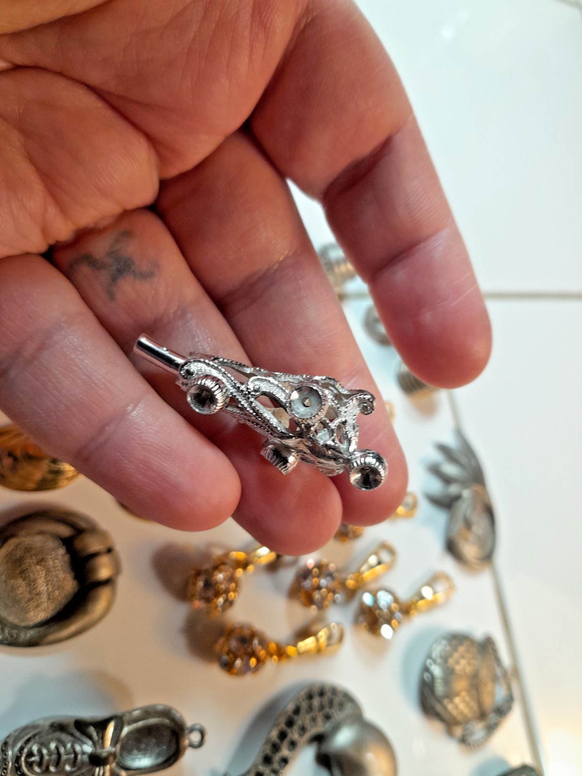 Vintage Metal bits for Jewelry Mixed Media LOT Golf Oyster Purse Charm Pendant