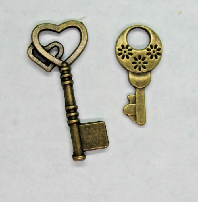 Slippery Pearl Key Charms #C20 Antiqued Bronze Tone Steampunk Style -More Below