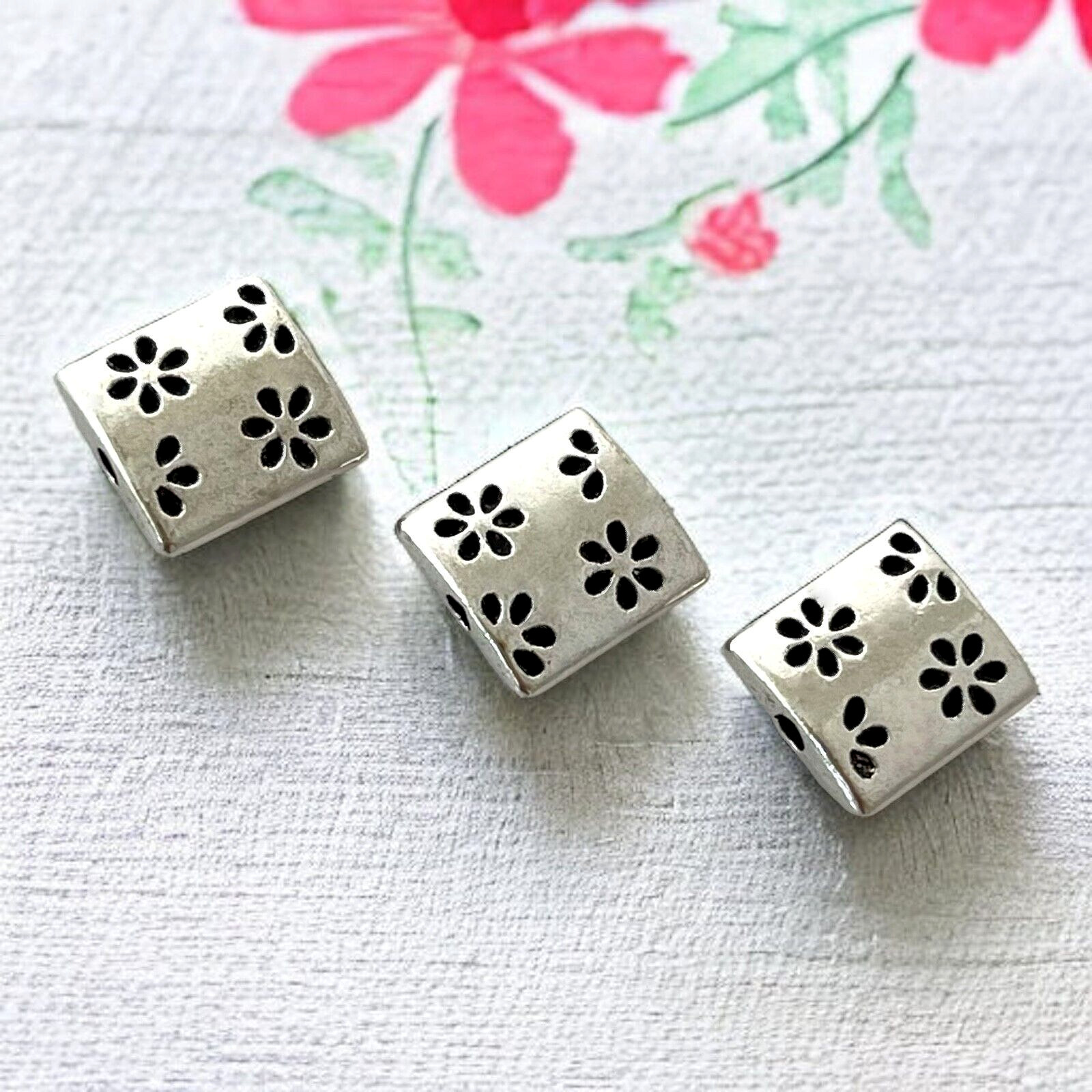 20 pcs Spacer Beads Tibetan Silver 10x3mm Flat Square Flower Imprint Bali Metal