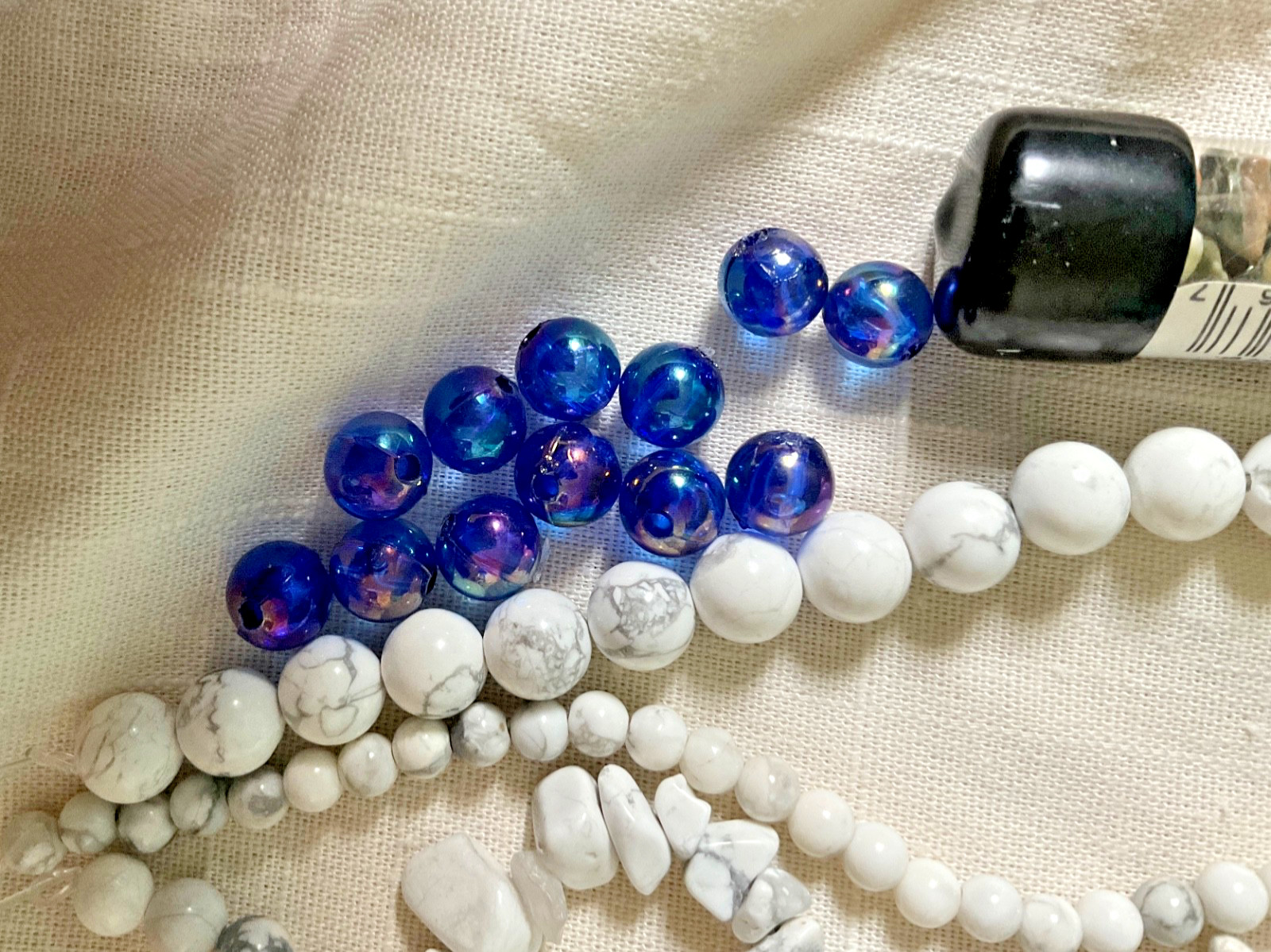 Jewerly Making Supplies Silk Strands Memory Wire Bungee Bracelet Glass Beads