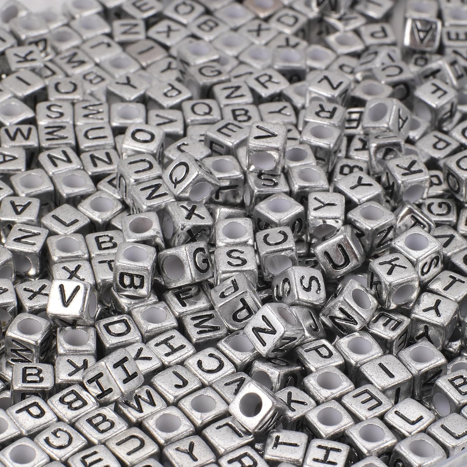 1000pcs Alphabet Letter Beads Acrylic Round Beads for Bracelets DIY Crafts