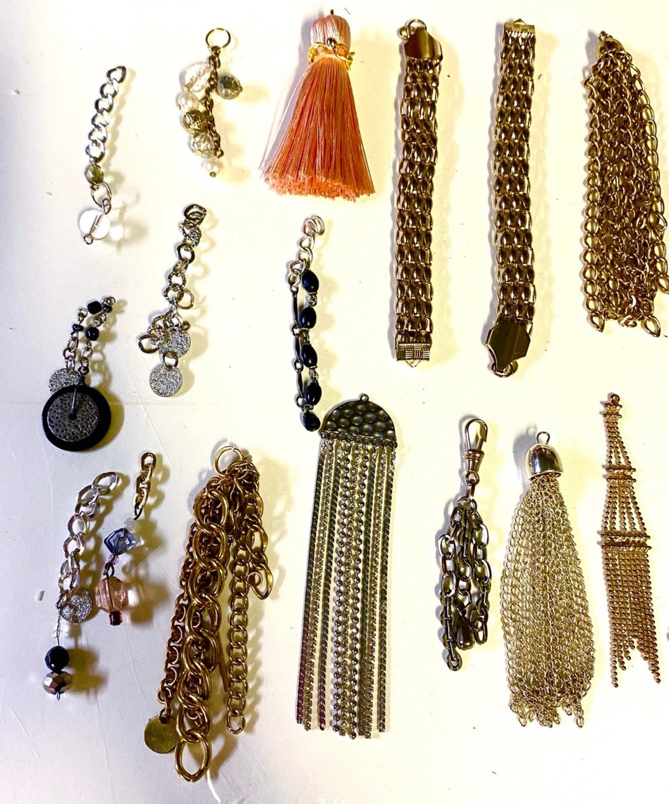 Lot 25 Assorted Jewelry Making Tassels Metal Bead Charms Pendants Dangles Crafts