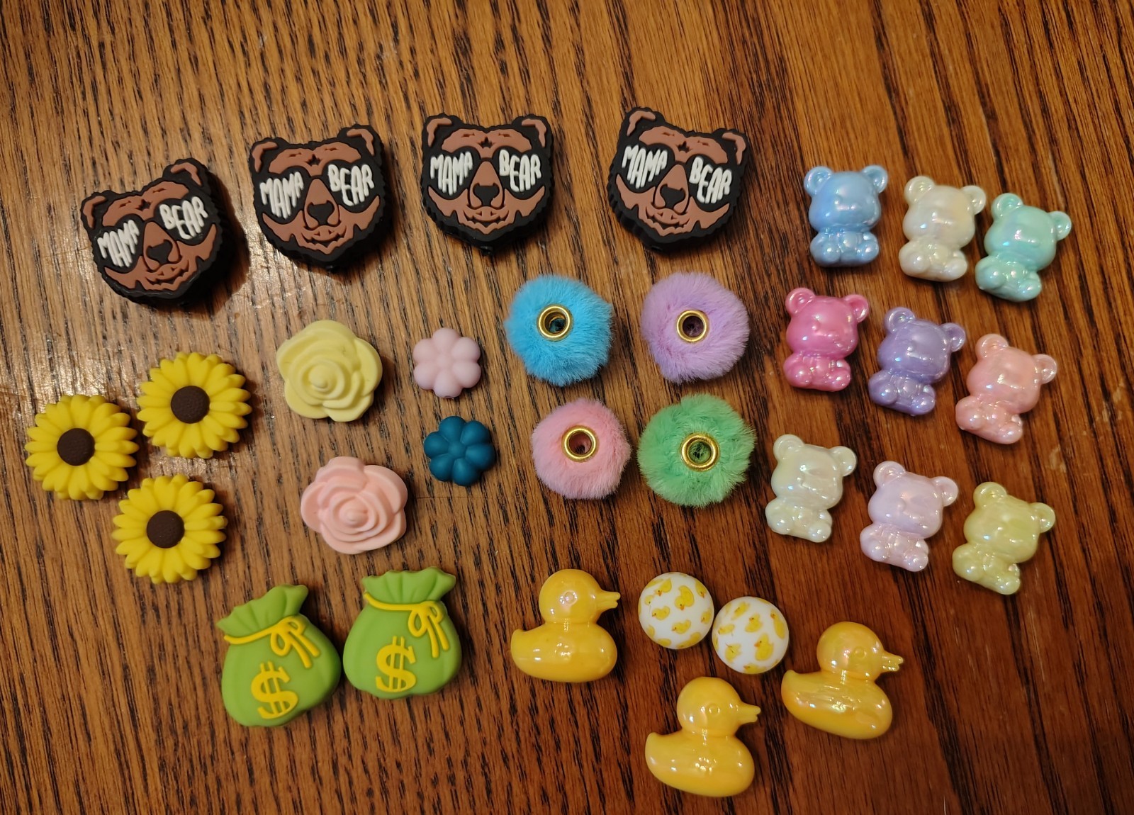 Huge Lot 300+ Silicone Beads Over 2lbs Focal Round Pattern Plain Mixed Variety