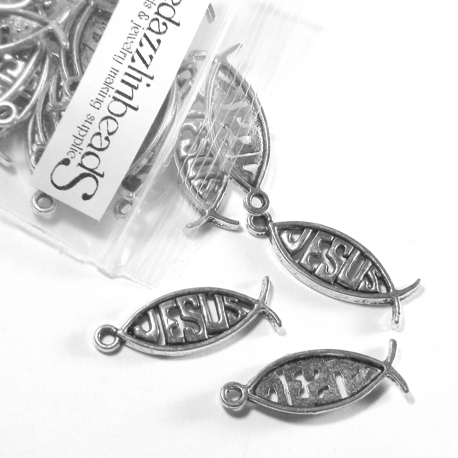 30 Antique Silver 1 inch Christian Fish Jesus Charms Plated Pewter Base Metal