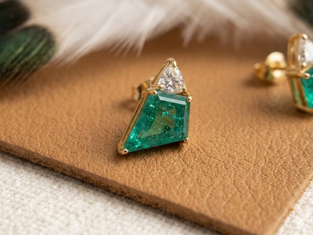 Kite Cut Emerald & Moissanite Earring For women in 925 sterling Silver Jewelry