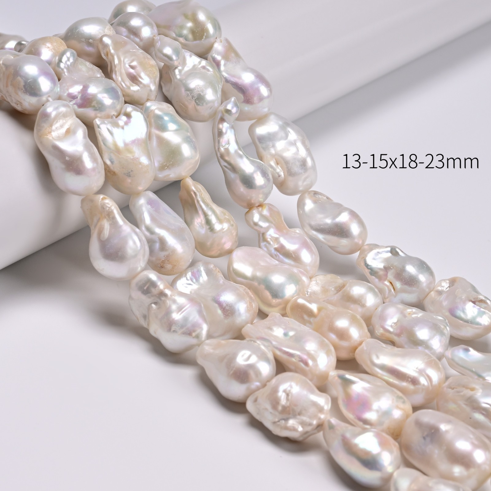 White Fresh Water Pearl Baroque Shape Beads 13-15×18-23mm 15-20×18-28mm 16″ Strd