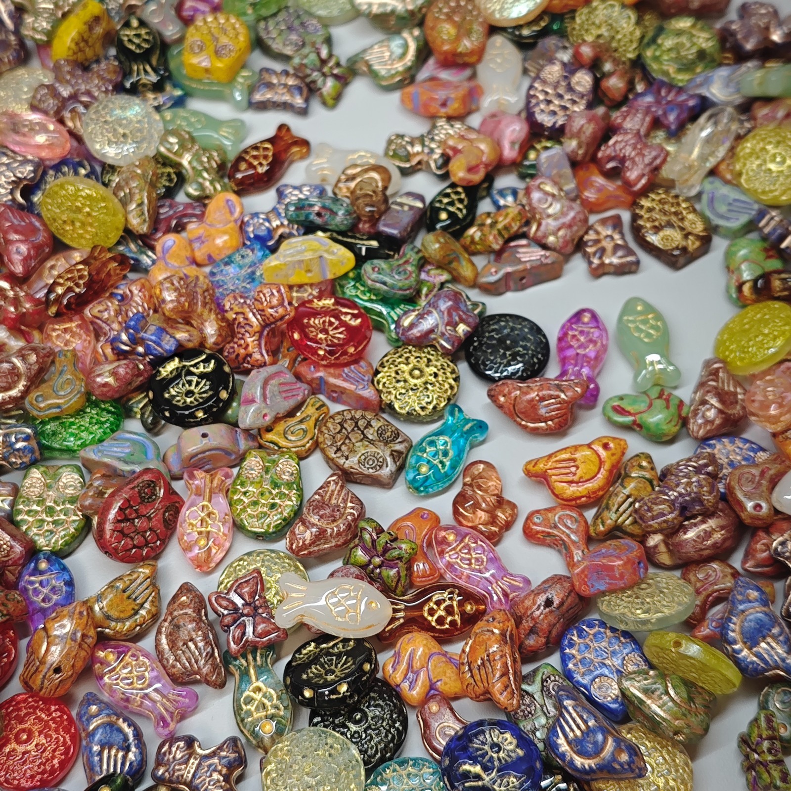 100g Handmade Glass Beads for Jewelry Making – 200 Mixed Styles Assortment