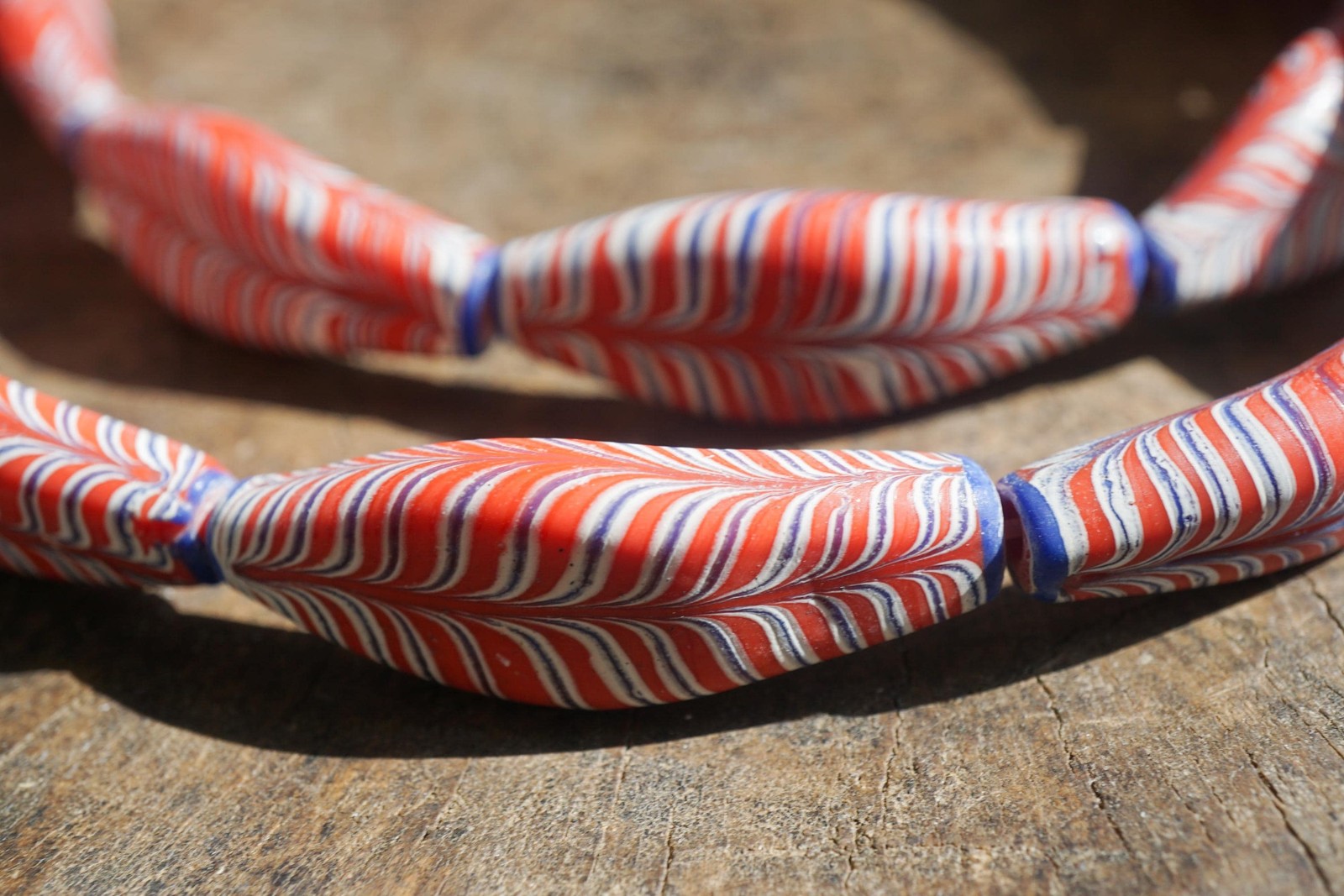 Artisan Made Java Glass Beads: Large Painted Feather Design(16x46mm), 2924C518