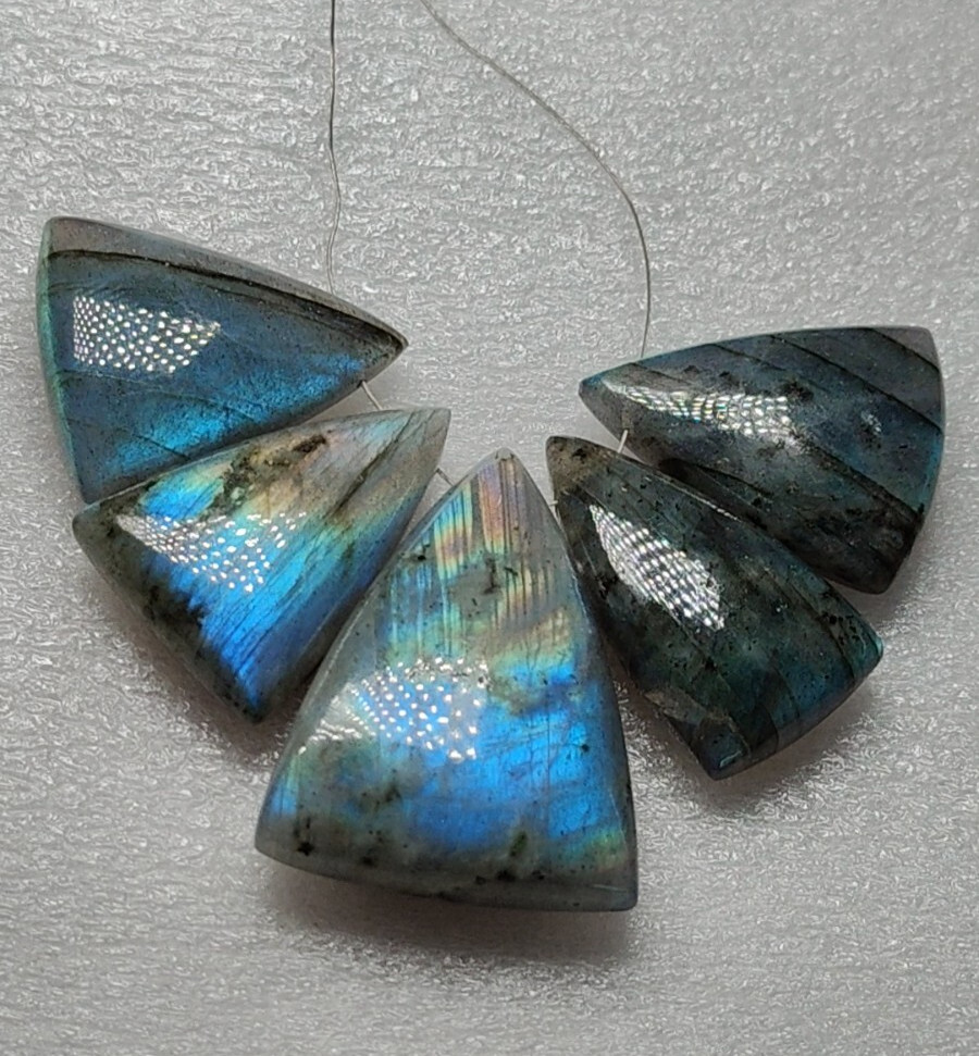 AAA Quality Natural Labradorite Briolette Smooth Gems Making Jewerly , 144 Carat