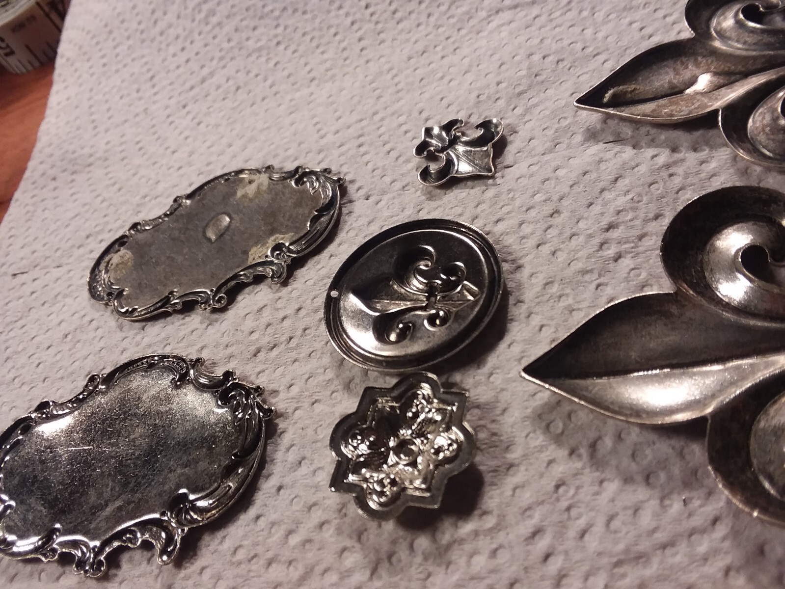 Jewelry Findings:8PCS Heavy Classic Silver Tone Findings 02-01-2025