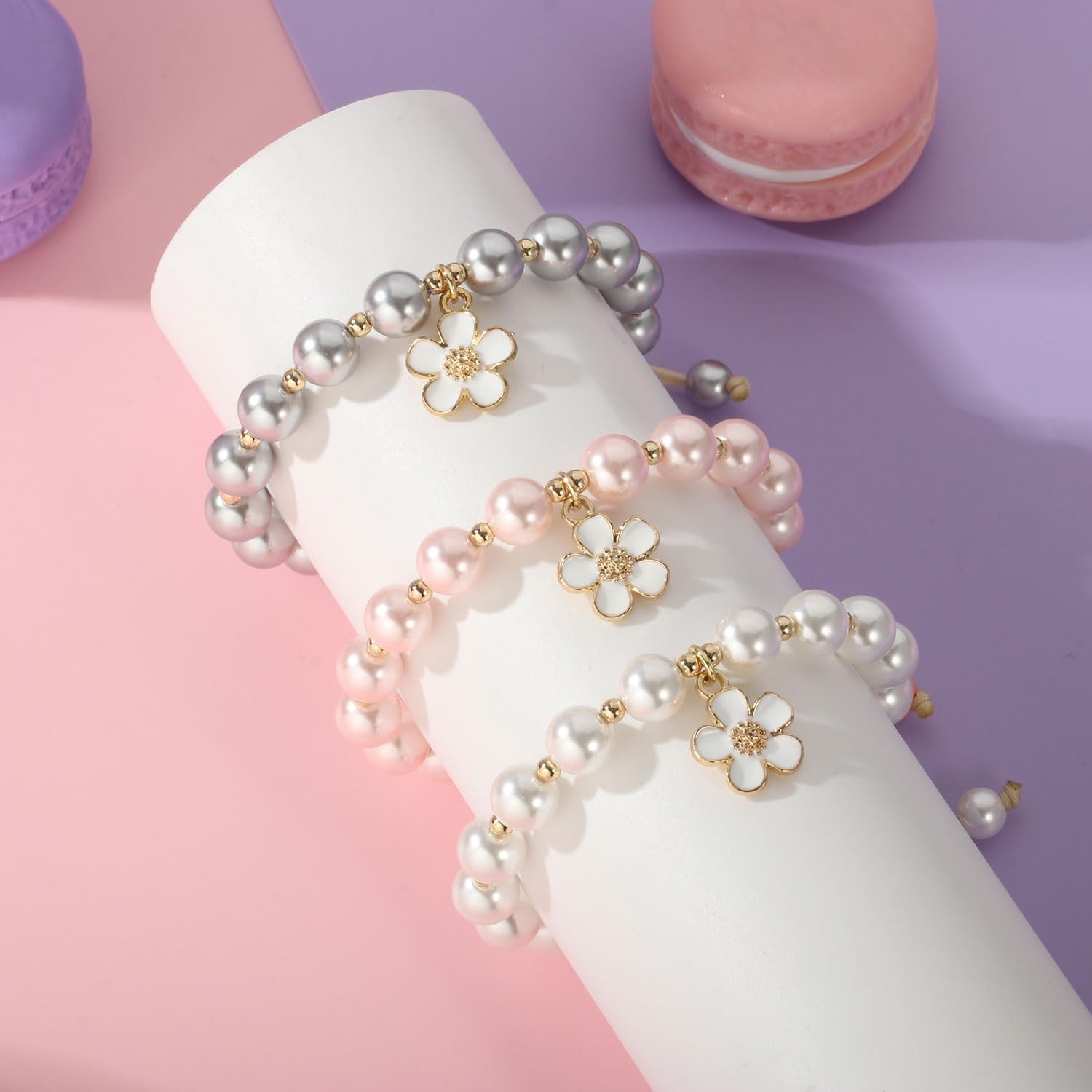 Flower Gal Proposal Gifts from Bride,Daisy Bracelet for Women Dainty Pearl Bead