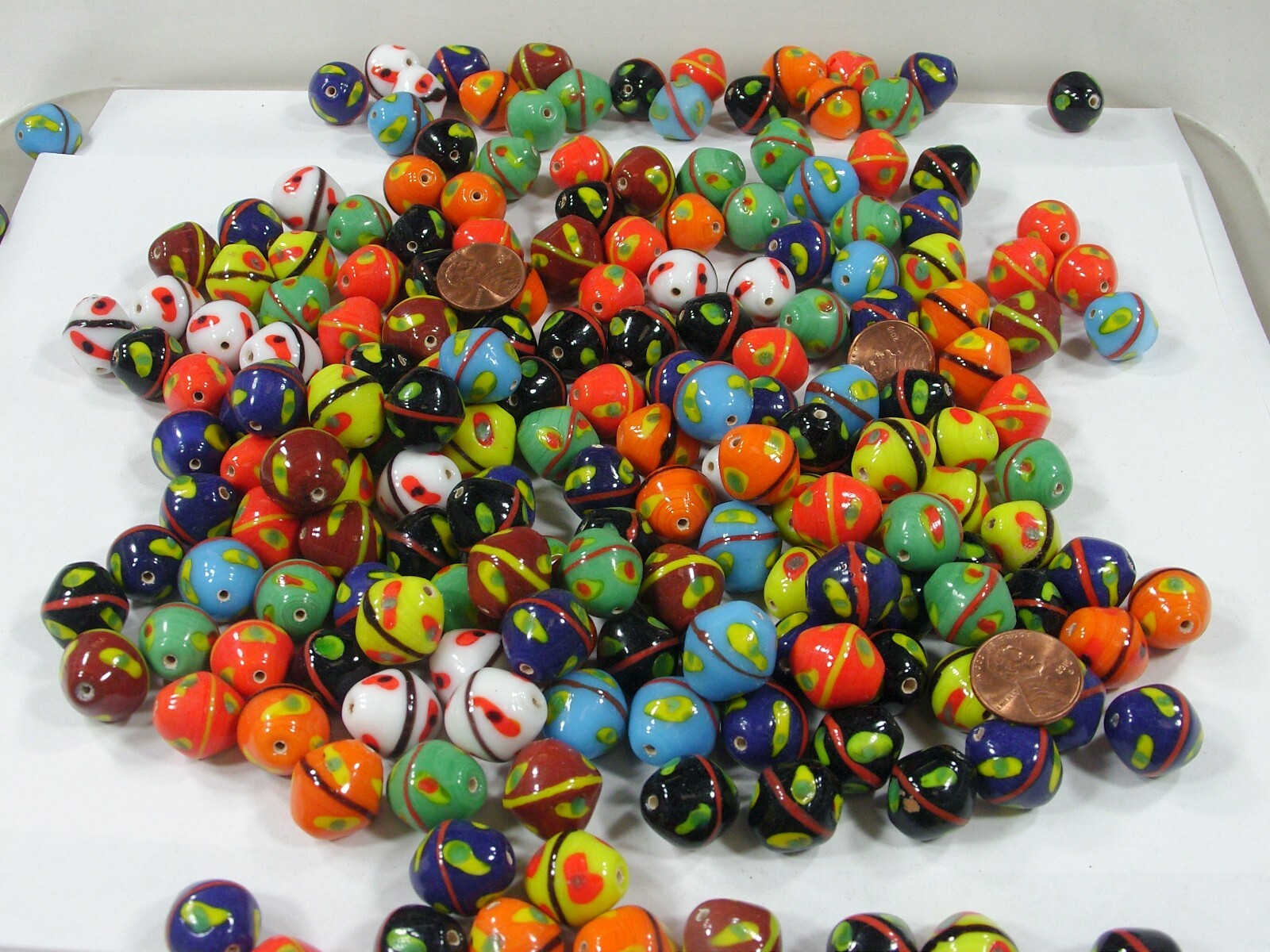 2 Pounds (16mm) India Handmade Multicolor Flower Design Glass Beads (CFT-84) ⭐