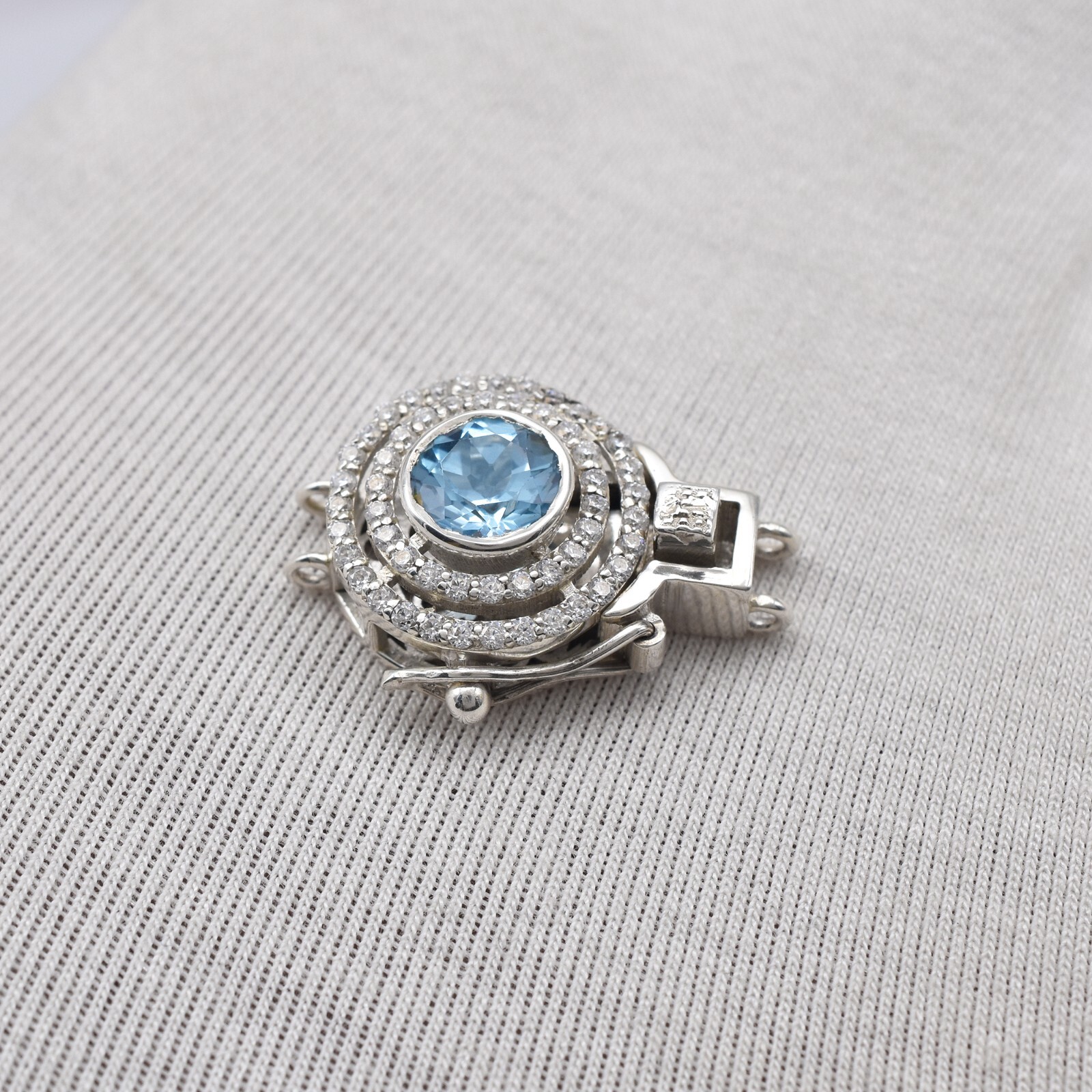 Clasp of Genuine BLUE TOPAZ /MOISSANITE/W17MM/L24.5MM/H9MM/2Sts/5.06Gram/$147.00