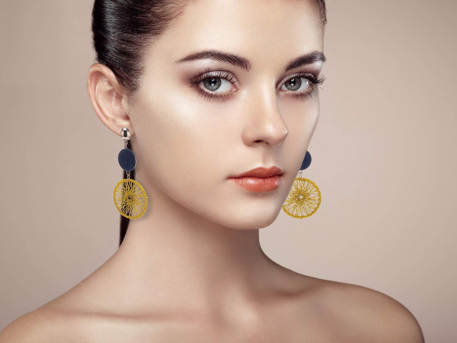 IDB Natural Handcrafted Wood Dream Catcher Mesh Dangle Boho Earrings (appro – 03