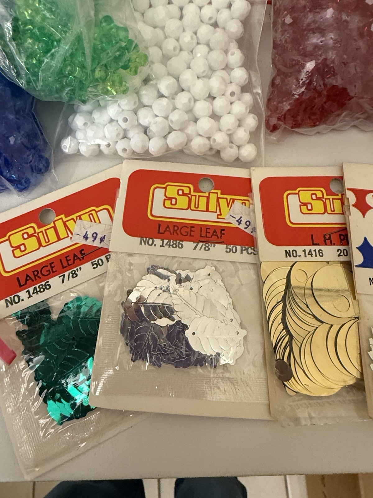 Large LOT Beadery Faceted Plastic Beads Colors & Sunlyn Sequins Push Pin Crafts