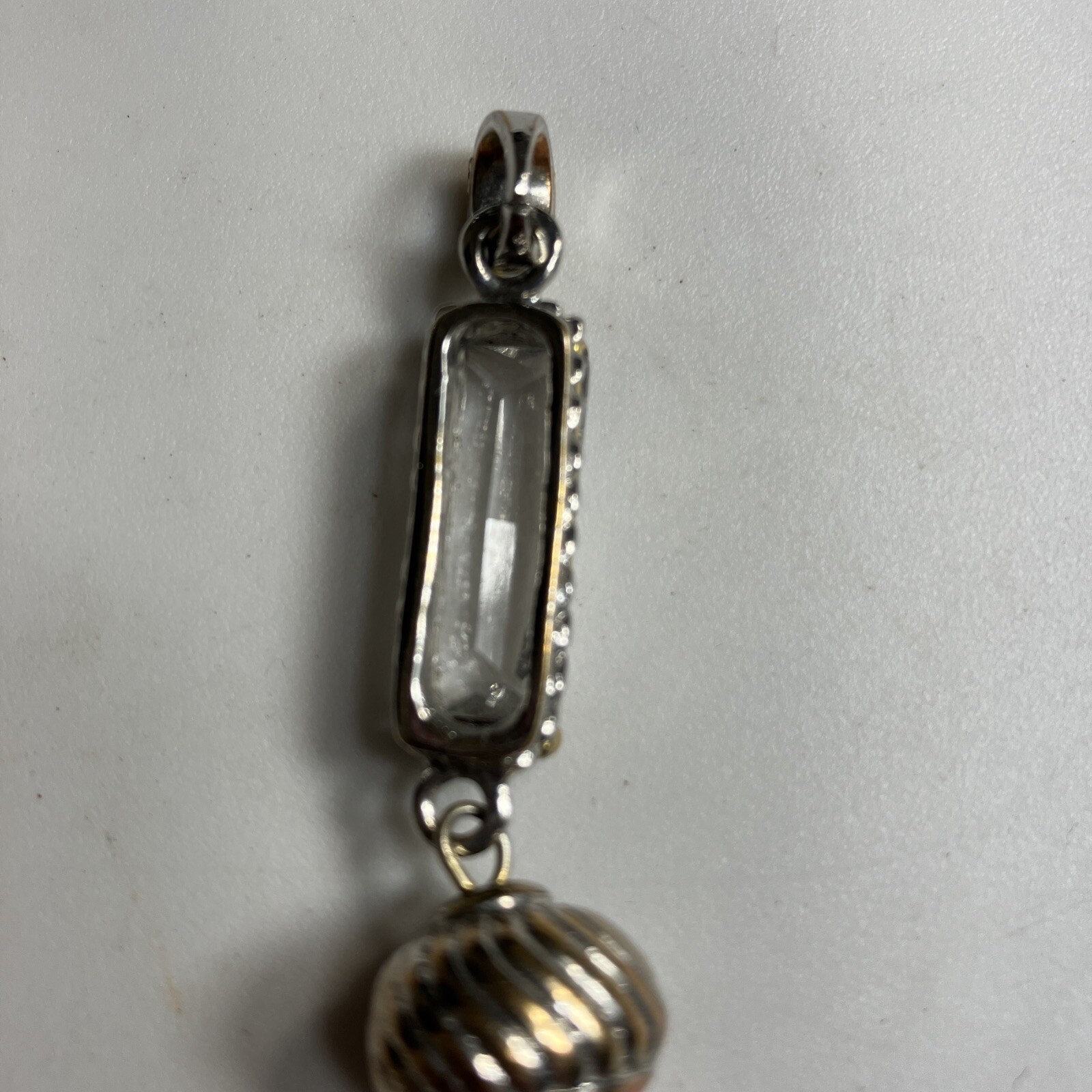 Lot of 3 Vintage Pendants for Keychains or Crafts Unbranded Pre-owned