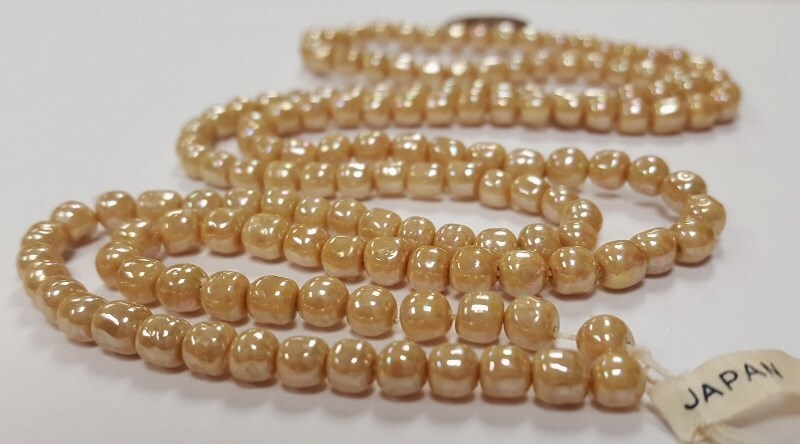 150 VINTAGE JAPANESE CHERRY BRAND GLASS BEIGE SATIN AB 5mm. BAROQUE BEADS 4731T