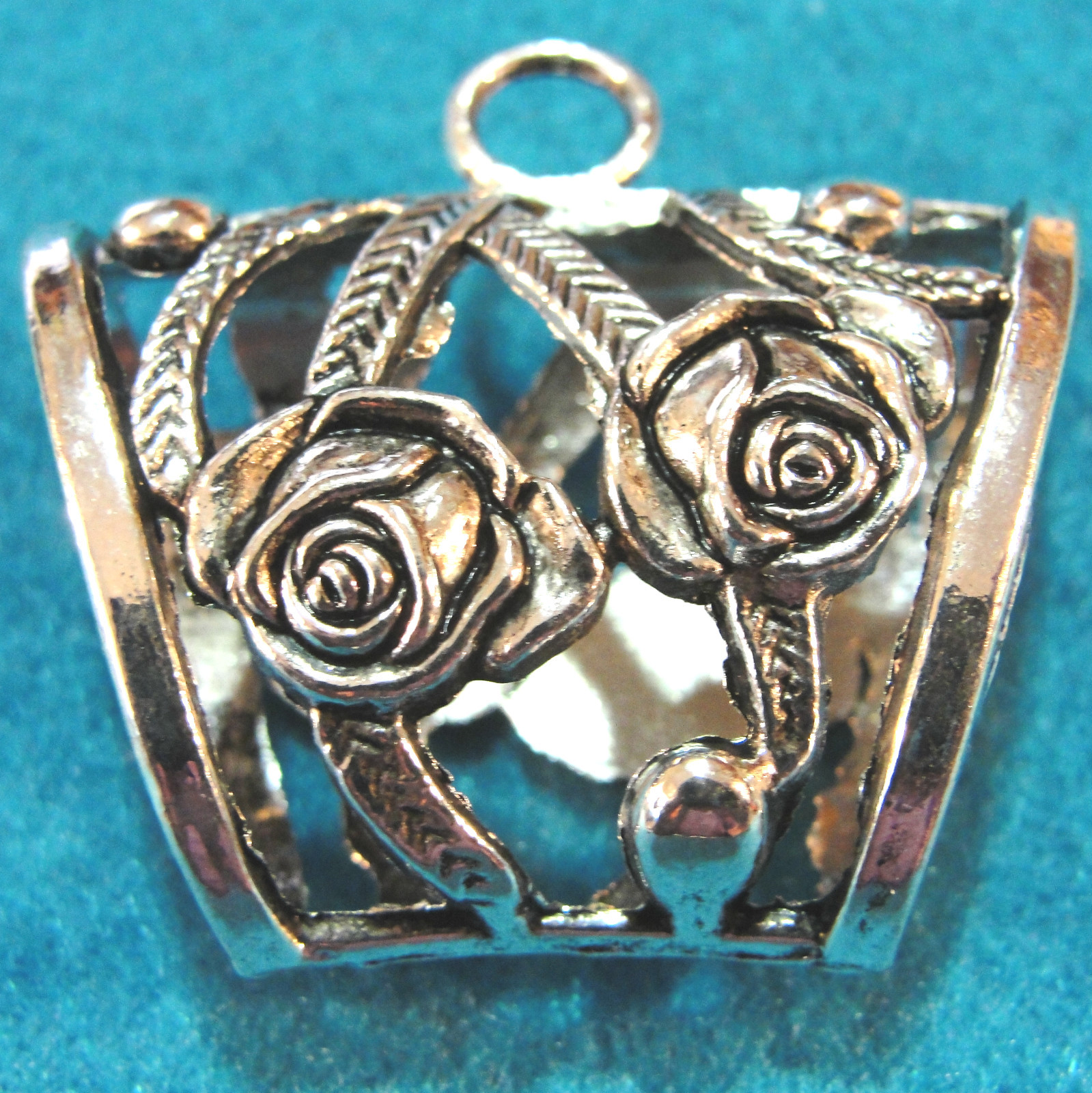 5Pcs. Tibetan Silver Huge ROSE FLOWER SCARF BAILS SBA82