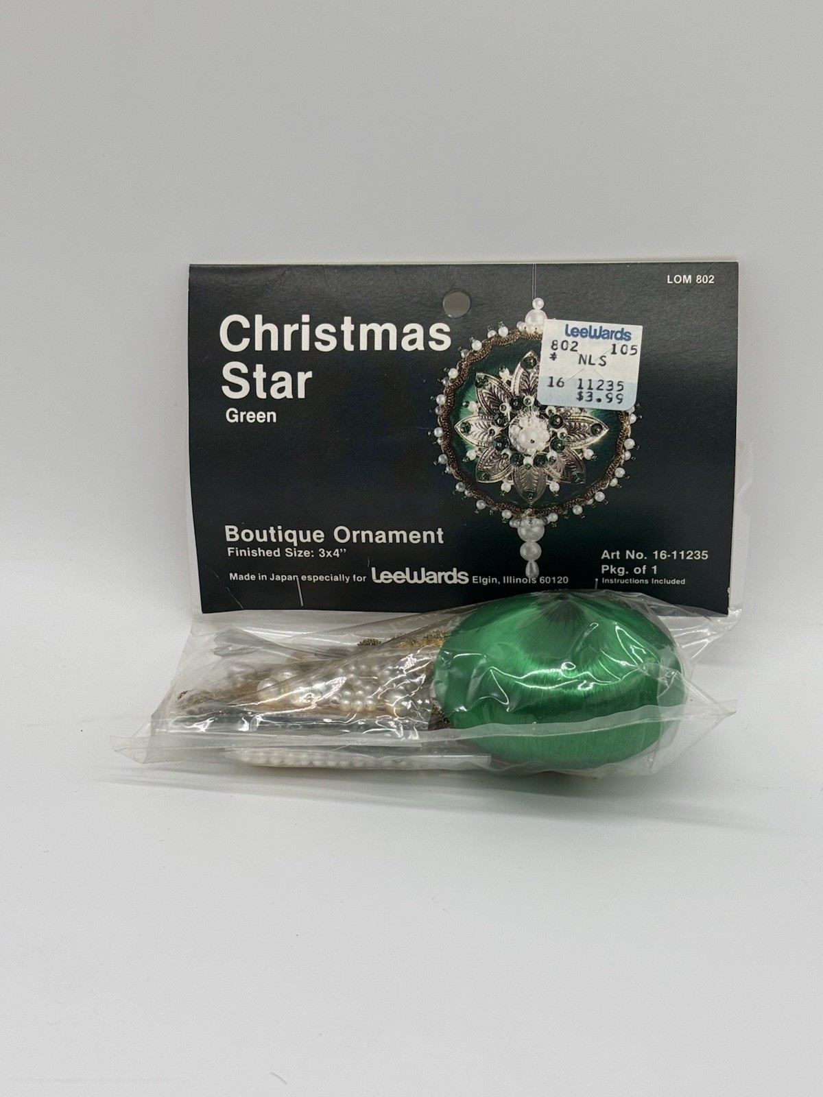 LEEWARDS Vintage Christmas Star beaded sequin ornament kit! Shape is HTF. NOS