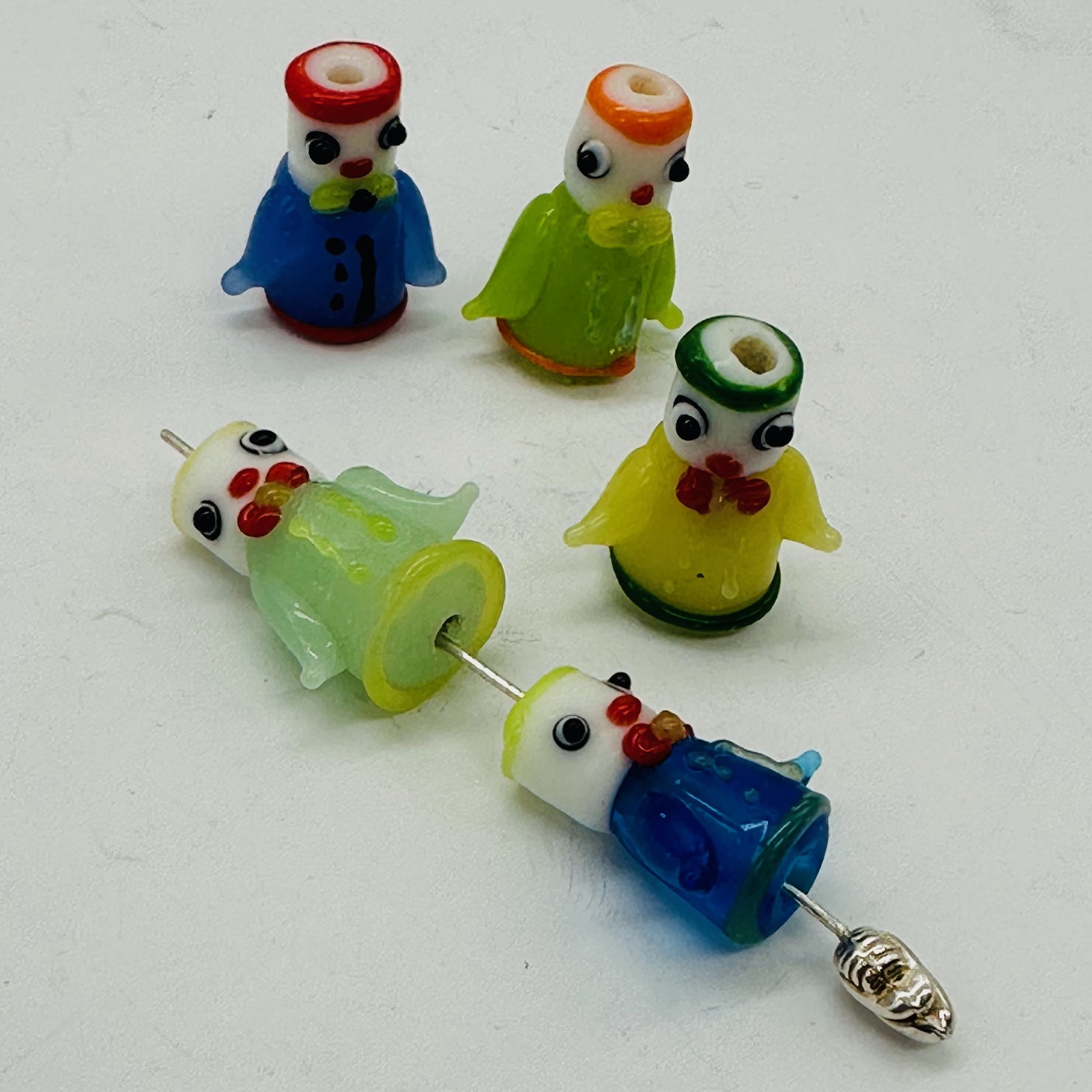 5 Hand Made Glass Lampwork Robot People 23x25x12mm Beads 7593